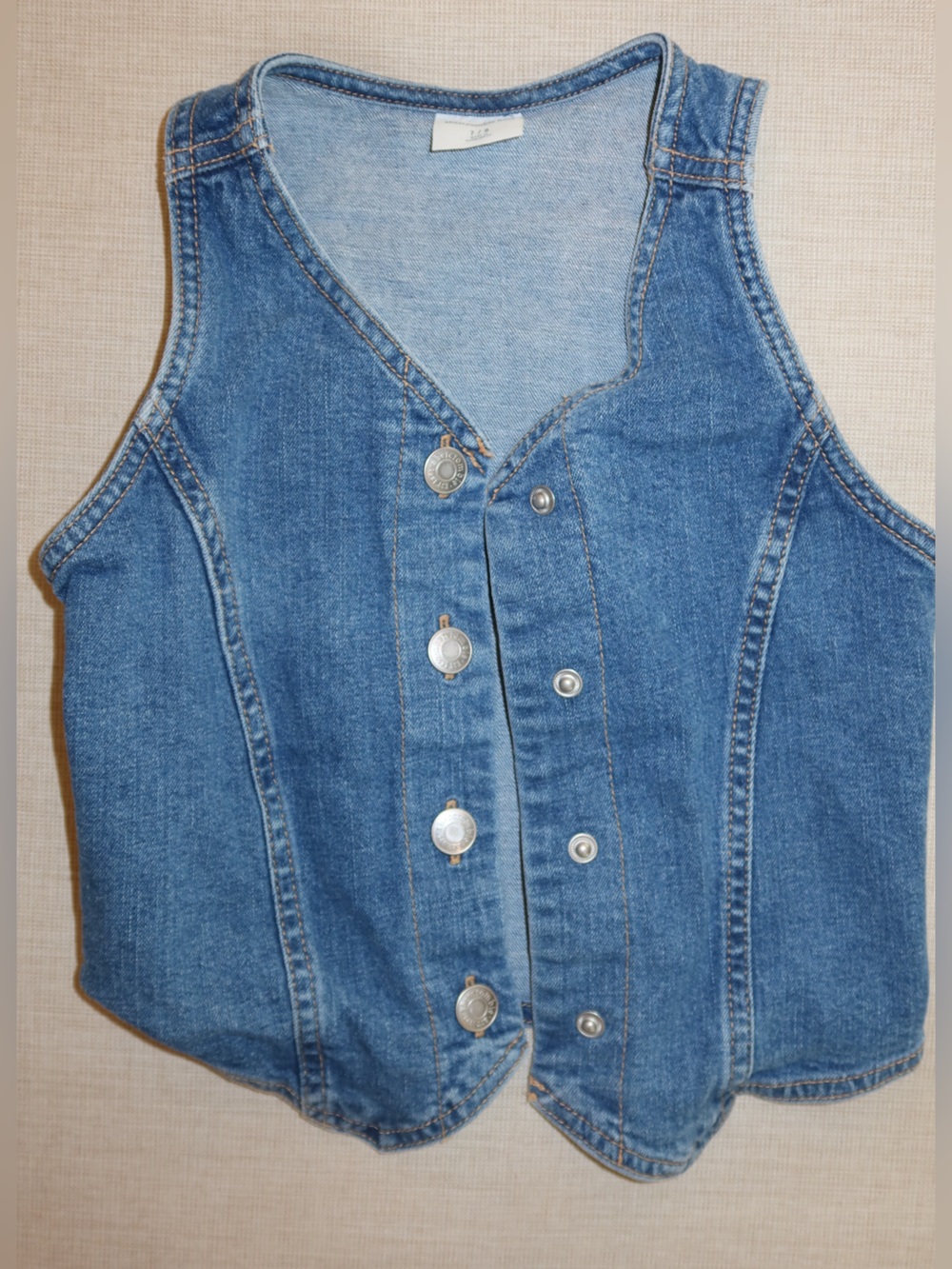Abercrombie kids 
Denim vest 
Girls size 7/8